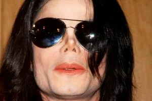  На смерти Майкла Джексона заработали $ 310 миллионов 